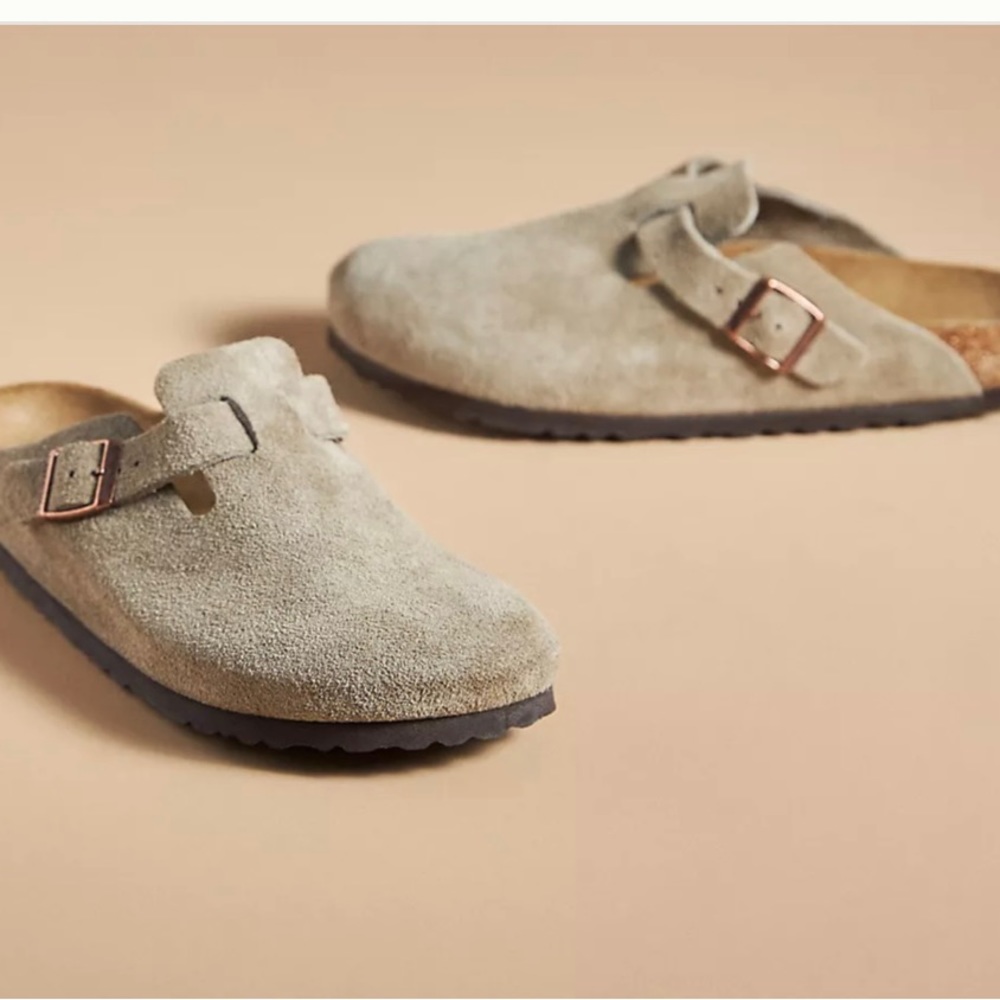 BIRKENSTOCK BOSTON SOFT FOOTBED CLOGS size 8 Taupe